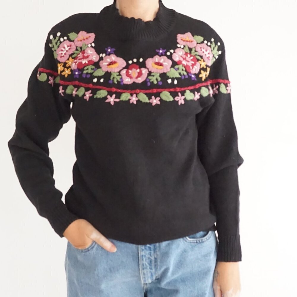 Vintage Herman Geist Black Floral Embroidered Grandmacore S
